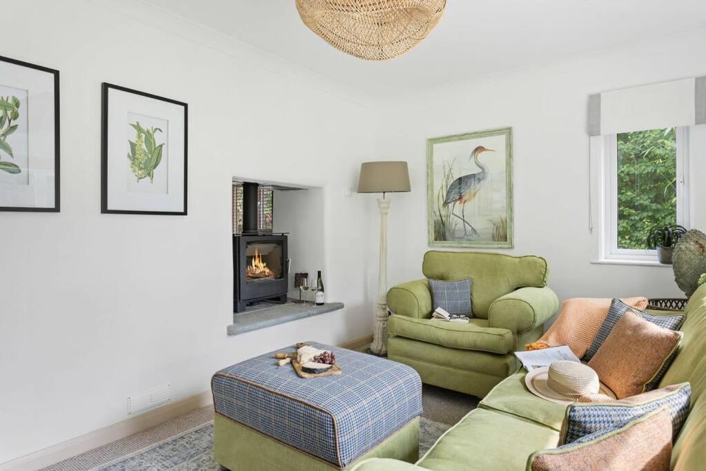 Bramblewood - Cosy Chic, Hot Tub, Close To Beach Stokeinteignhead Exterior foto